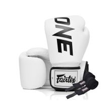Боксерские перчатки Fairtex BGV1-ONE (натуральна шкіра) White 12 унцій (бинти в комплекті) (BGV1-ONE_12oz_White)