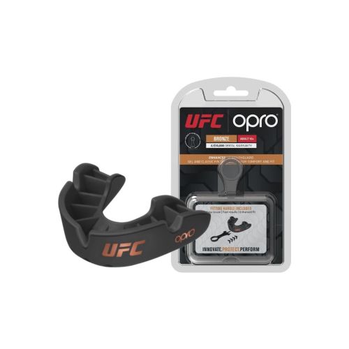 Капа Opro Bronze UFC доросла (вік 11+) Black (ufc.102512001) (UFC_Bronze_Bl)