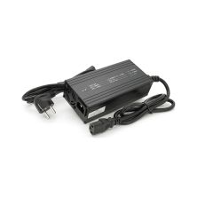 Сетевое зарядное устройство для АКБ Voltronic LiFePO4 12V (14.6V), 4S, 15A (YT-ML146150) Сетевое зарядное устройство для АКБ Voltronic LiFePO4 12V (14.6V), 4S, 15A (YT-ML146150)